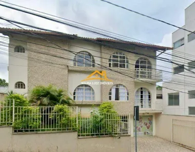 com 3 Quartos para alugar, 130m² no Centro, Betim