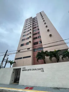 Apartamento com 2 Quartos para alugar, 56m² no Lagoa Nova, Natal