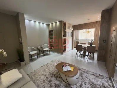 Apartamento com 3 Quartos à venda, 70m² no Vila Bosque, Maringá