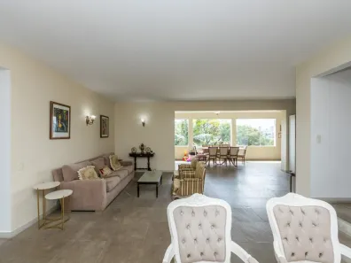 Casa com 3 Quartos à venda, 379m² no Pacaembu, São Paulo