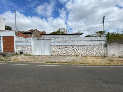 Casa com 3 Quartos para alugar, 160m² no Ilhotas, Teresina