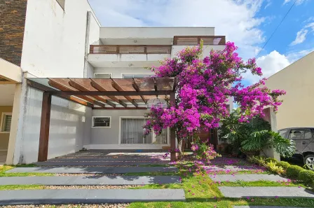 Sobrado com 3 Quartos à venda, 217m² no Iná, São José dos Pinhais