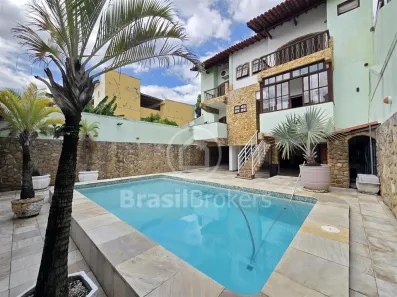Casa com 4 Quartos à venda, 303m² no Jardim Guanabara, Rio de Janeiro