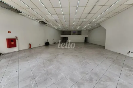 Ponto Comercial para alugar, 300m² no Vila Linda, Santo André