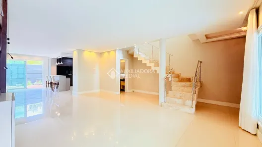 Casa de Condomínio com 3 Quartos à venda, 234m² no Sarandi, Porto Alegre
