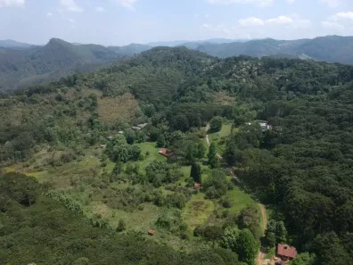 Fazenda/Sítio com 5 Quartos à venda, 450000m² no , Sapucaí-Mirim