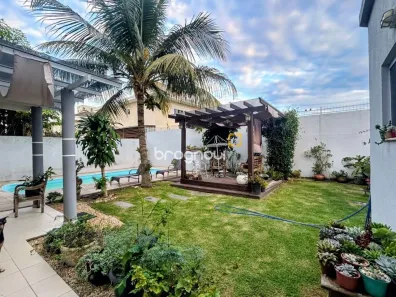 Casa com 4 Quartos à venda, 307m² no Ingleses do Rio Vermelho, Florianópolis