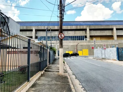 Casa com 2 Quartos à venda, 172m² no Ferreira, São Paulo