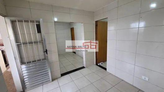 Casa com 2 Quartos para alugar, 50m² no Vila Santista, São Paulo