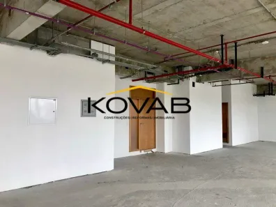 Sala Comercial para alugar, 303m² no Vila Gertrudes, São Paulo