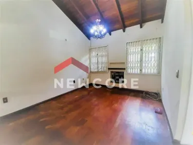 Casa com 3 Quartos à venda, 205m² no Ipanema, Porto Alegre
