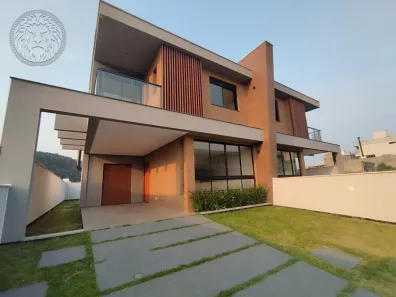 Casa com 3 Quartos à venda, 181m² no Rio Tavares, Florianópolis