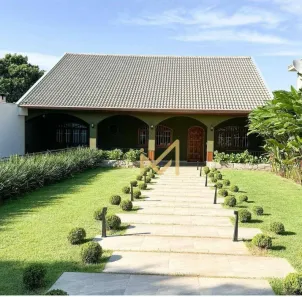 Casa com 3 Quartos à venda, 211m² no Neva, Cascavel