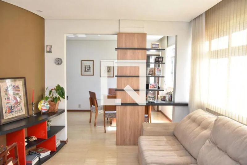 Apartamento com 4 quartos — Lourdes, Belo Horizonte
