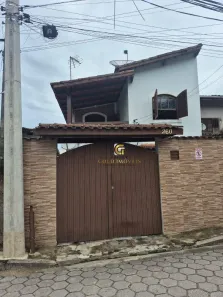 Sobrado com 3 Quartos à venda, 123m² no Vila Ernestina, Caraguatatuba