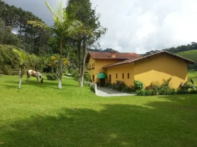 Fazenda/Sítio com 10 Quartos à venda, 20000m² no , Extrema