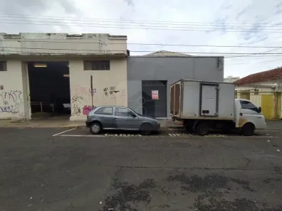 Galpão/Depósito/Armazém para alugar, 150m² no Martins, Uberlândia