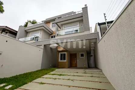 Sobrado com 4 Quartos à venda, 218m² no Ahú, Curitiba