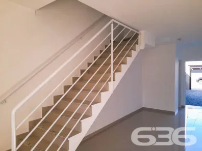Sobrado com 2 Quartos à venda, 70m² no Jarivatuba, Joinville