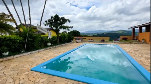 Fazenda/Sítio com 5 Quartos à venda, 260m² no Jardim Maracanã, Atibaia