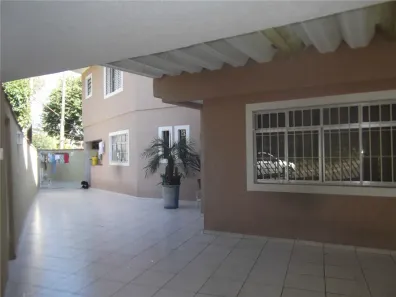 Sobrado com 3 Quartos à venda, 186m² no Jardim Alvorada, Santo André