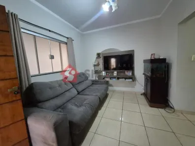 Casa com 3 Quartos à venda, 148m² no Parque Residencial São Lucas, Presidente Prudente