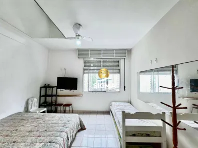 Kitnet com 1 Quarto para venda ou aluguel, 30m² no Pitangueiras, Guarujá