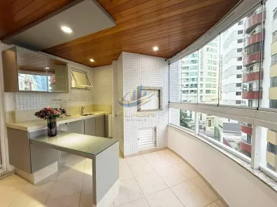 Apartamento com 3 Quartos para alugar, 164m² no Centro, Balneário Camboriú
