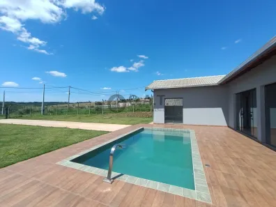 Fazenda/Sítio com 2 Quartos para alugar, 140m² no CERCADO, Araçoiaba da Serra