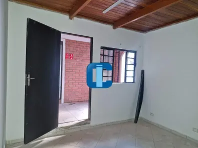 Sala Comercial para alugar, 15m² no Lapa, São Paulo