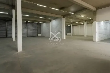 Galpão/Depósito/Armazém para alugar, 800m² no Lapa, São Paulo