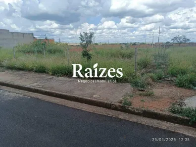 Lote/Terreno à venda, 250m² no Loteamento Monte Hebron, Uberlândia