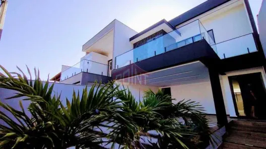 Casa com 4 Quartos à venda, 245m² no Camboinhas, Niterói