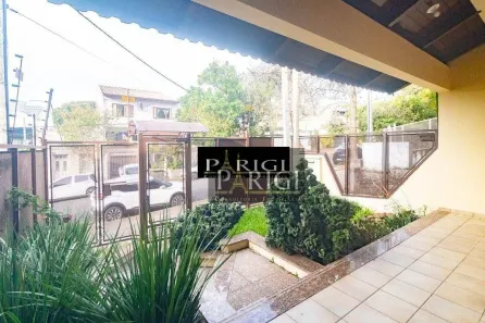 Imóvel Comercial com 4 Quartos para alugar, 214m² no São Geraldo, Porto Alegre