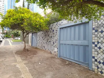 Prédio Comercial com 7 Quartos à venda, 290m² no Água Branca, Goiânia