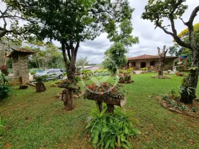 Fazenda/Sítio com 4 Quartos à venda, 400m² no Quintas da fazendinha, Matozinhos