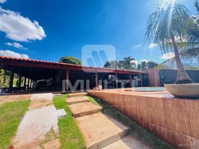 Casa com 4 Quartos à venda, 1000m² no Cidade Jardim, Uberlândia