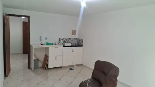 Kitnet com 1 Quarto para alugar, 35m² no Novo Cavaleiro, Macaé