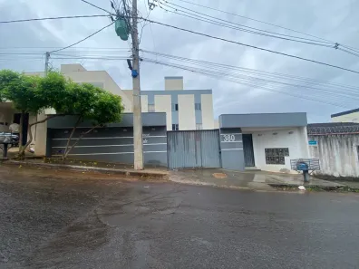Apartamento com 2 Quartos para alugar, 10m² no Guilhermina Vieira Chaer, Araxá