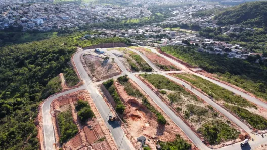 Lote/Terreno à venda, 200m² no Maria Helena, Divinópolis