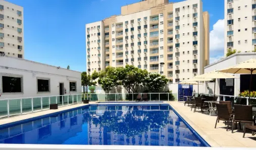 Apartamento com 2 Quartos para alugar, 52m² no Buraquinho, Lauro de Freitas