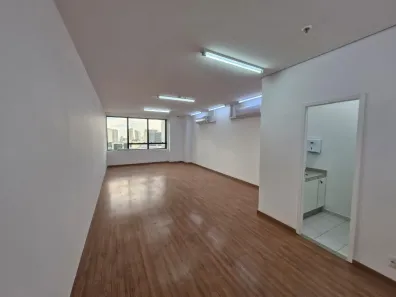 Sala Comercial com 1 Quarto para alugar, 95m² no Vila da Serra, Nova Lima