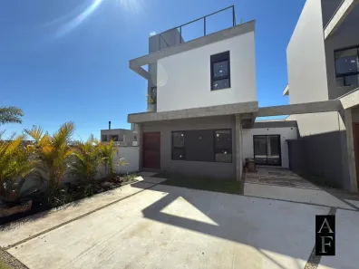 Casa com 2 Quartos à venda, 98m² no , Garopaba