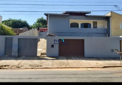 Casa com 3 Quartos à venda, 179m² no Parque Jambeiro, Campinas