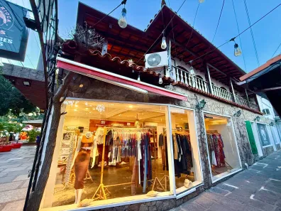 Imóvel Comercial com 5 Quartos à venda, 360m² no Centro (Mangue, Armação dos Búzios
