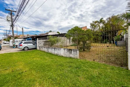 Lote/Terreno à venda, 330m² no Xaxim, Curitiba