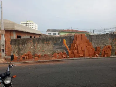 Lote/Terreno à venda, 525m² no Vila Henrique, Salto