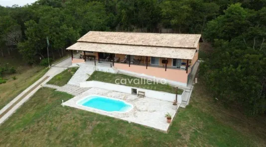 Fazenda/Sítio com 3 Quartos à venda, 208m² no Caxito, Maricá