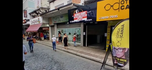 Ponto Comercial para alugar, 32m² no Campo Grande, Rio de Janeiro