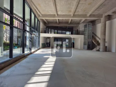 Ponto Comercial para alugar, 800m² no Pinheiros, São Paulo